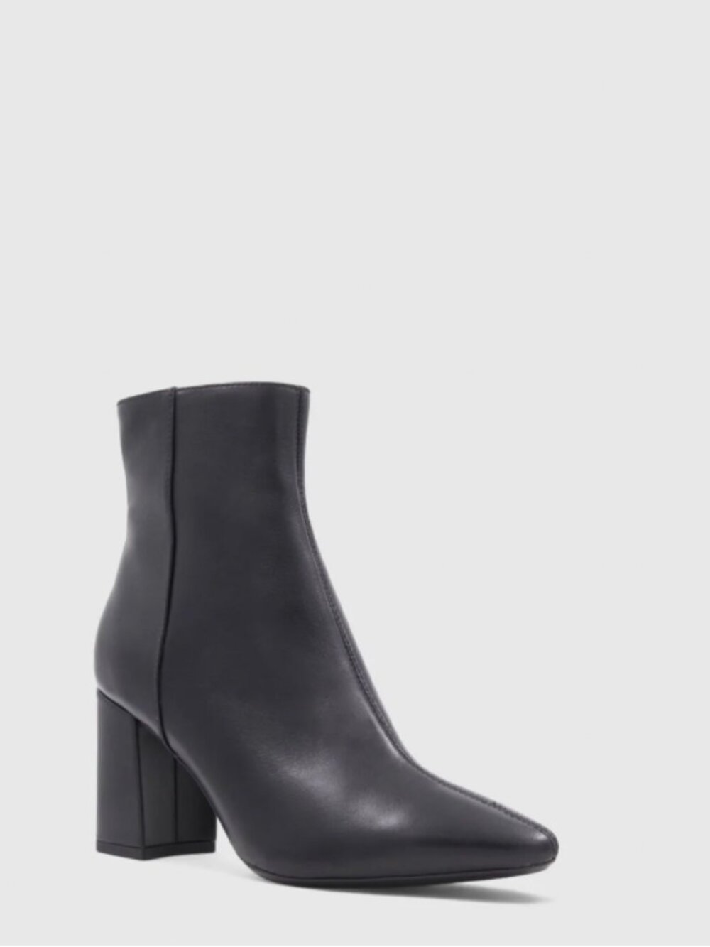 NWT Aquatalia Pierra Ankle Boots